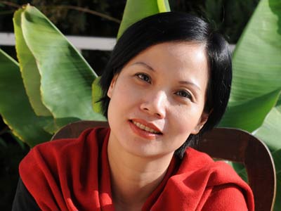Nhà văn Thuận: Tôi không lôi kéo độc giả bằng chuyện đời tư